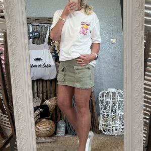 T-shirt  Out of office