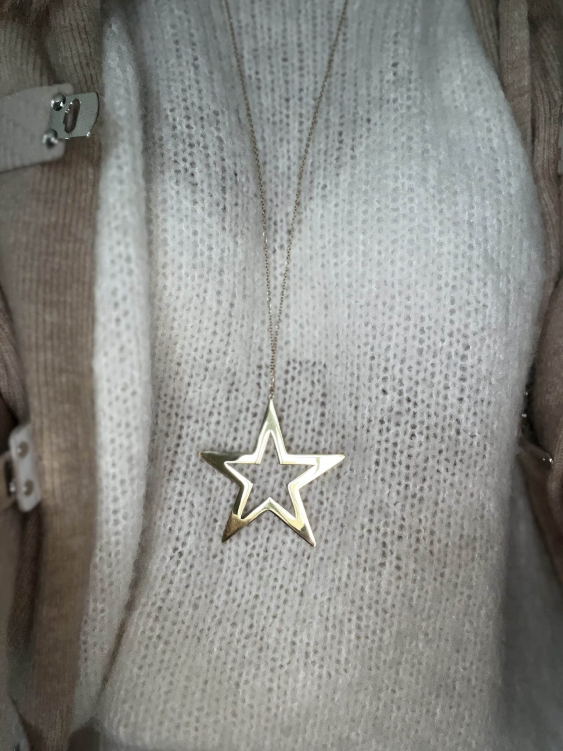 Sautoir Star acier doré – Image 3