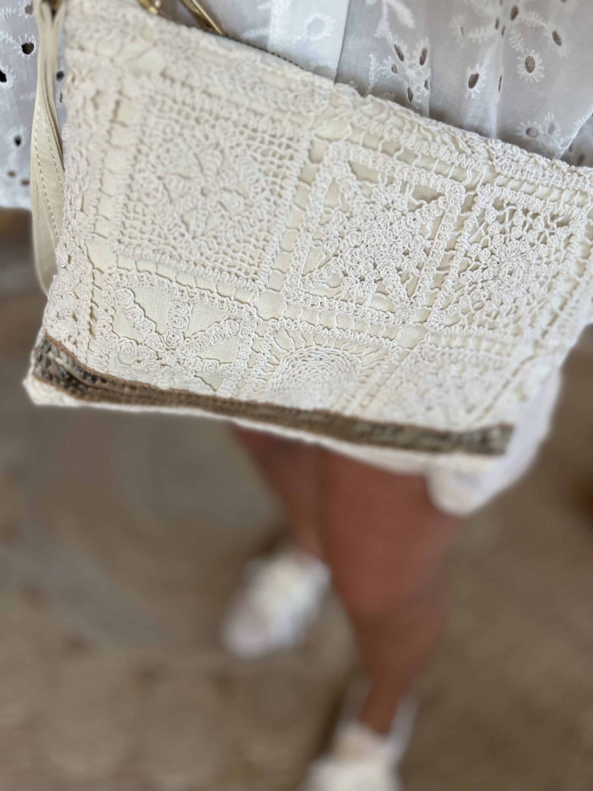 Pochette bohème écru – Image 6