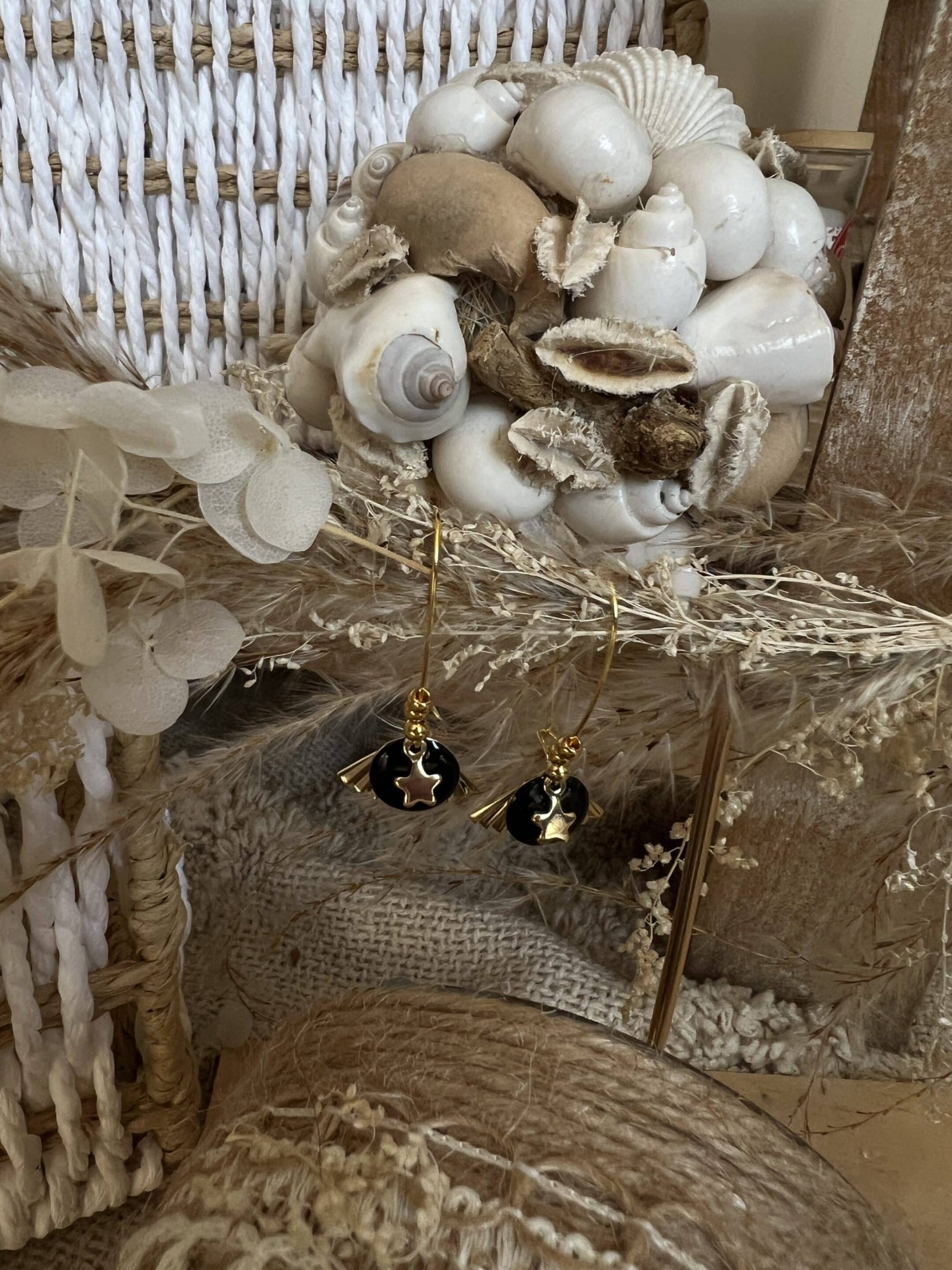 Boucles CDS star noir doré – Image 4