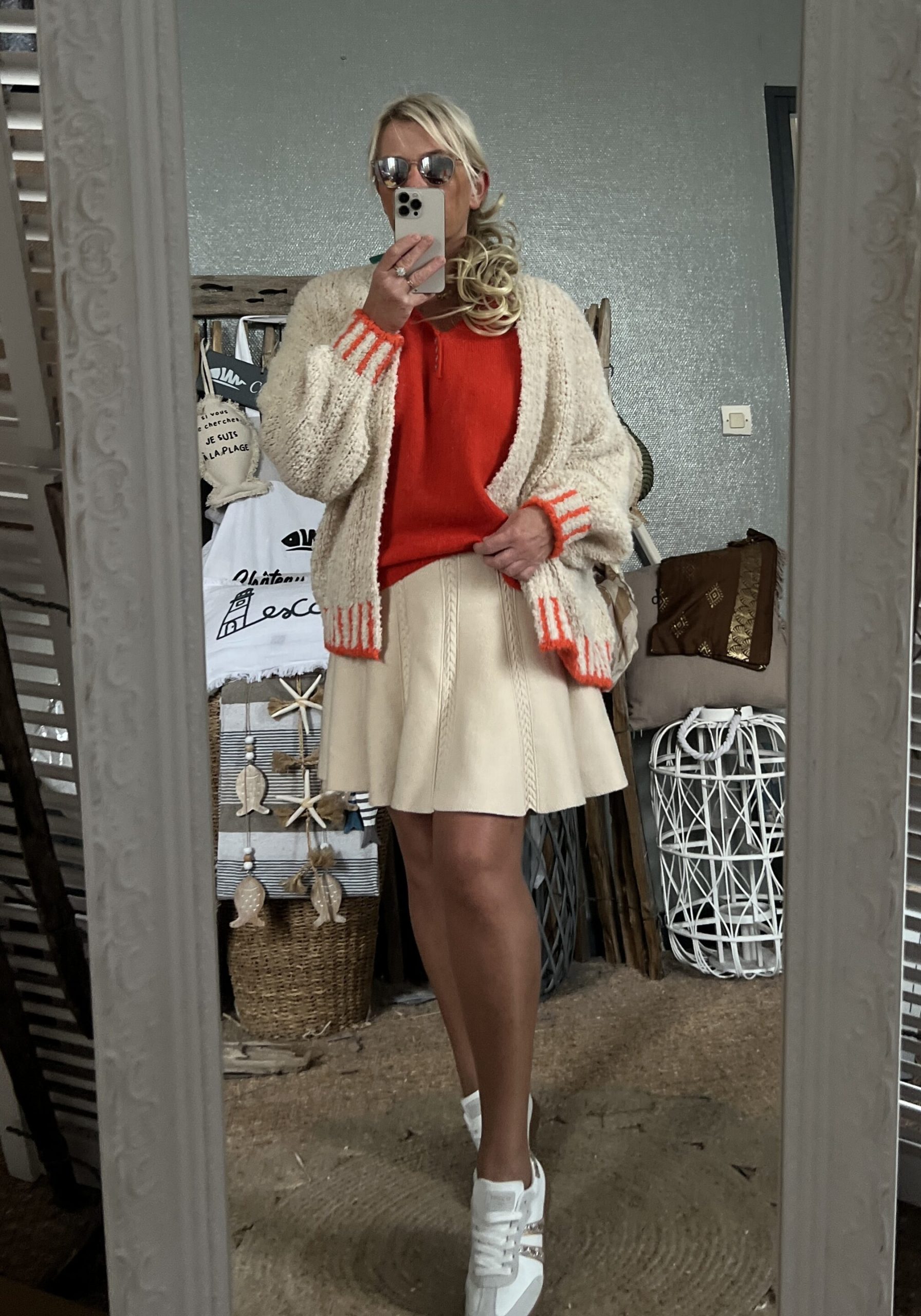 Gilet bouclette écru orange – Image 3