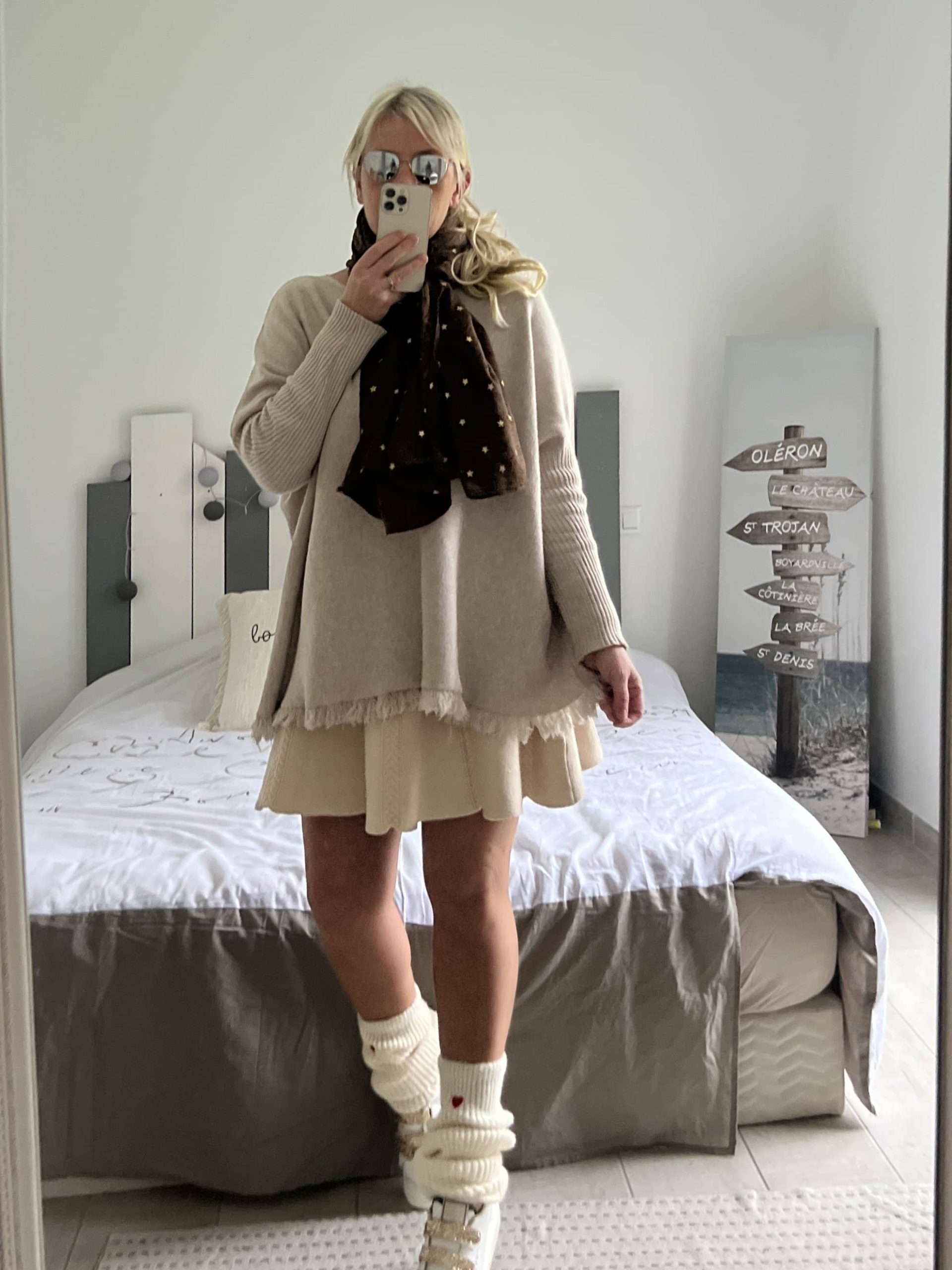 Écharpe étoiles dorées – Image 4