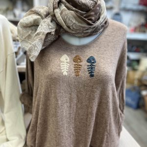 Pull trio fish taupe