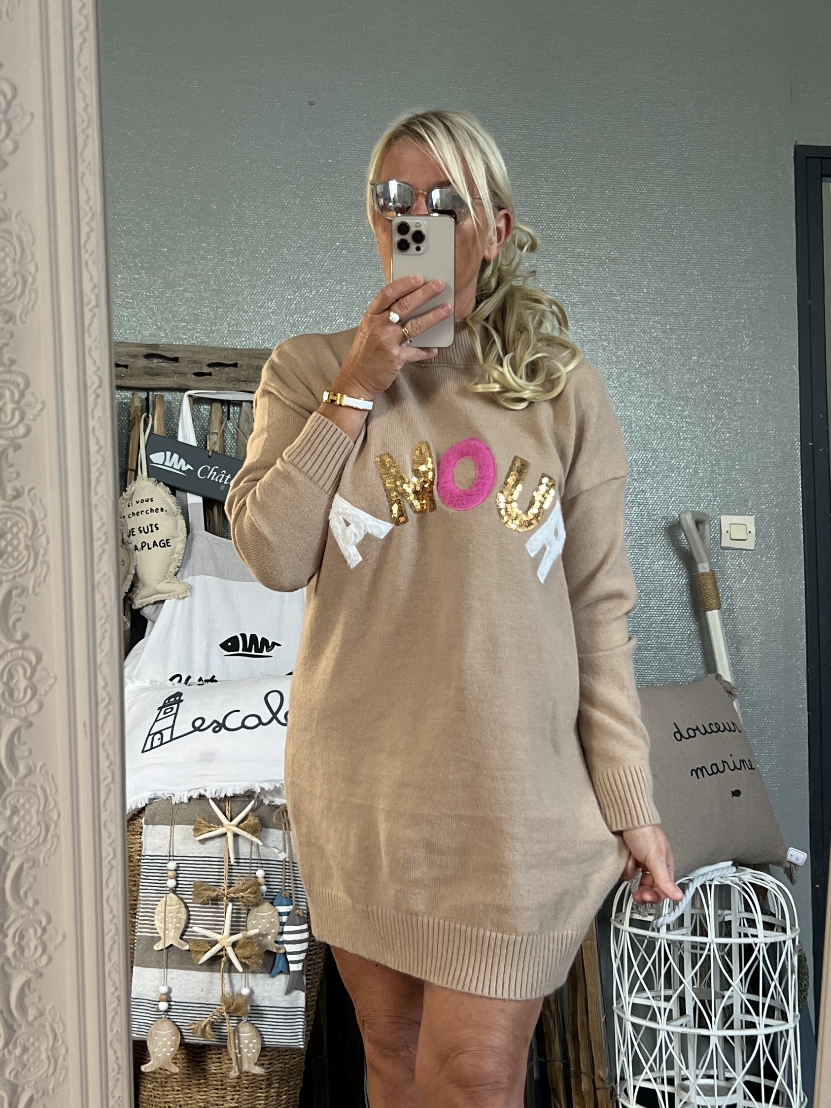 Robe Pull Amour beige – Image 5