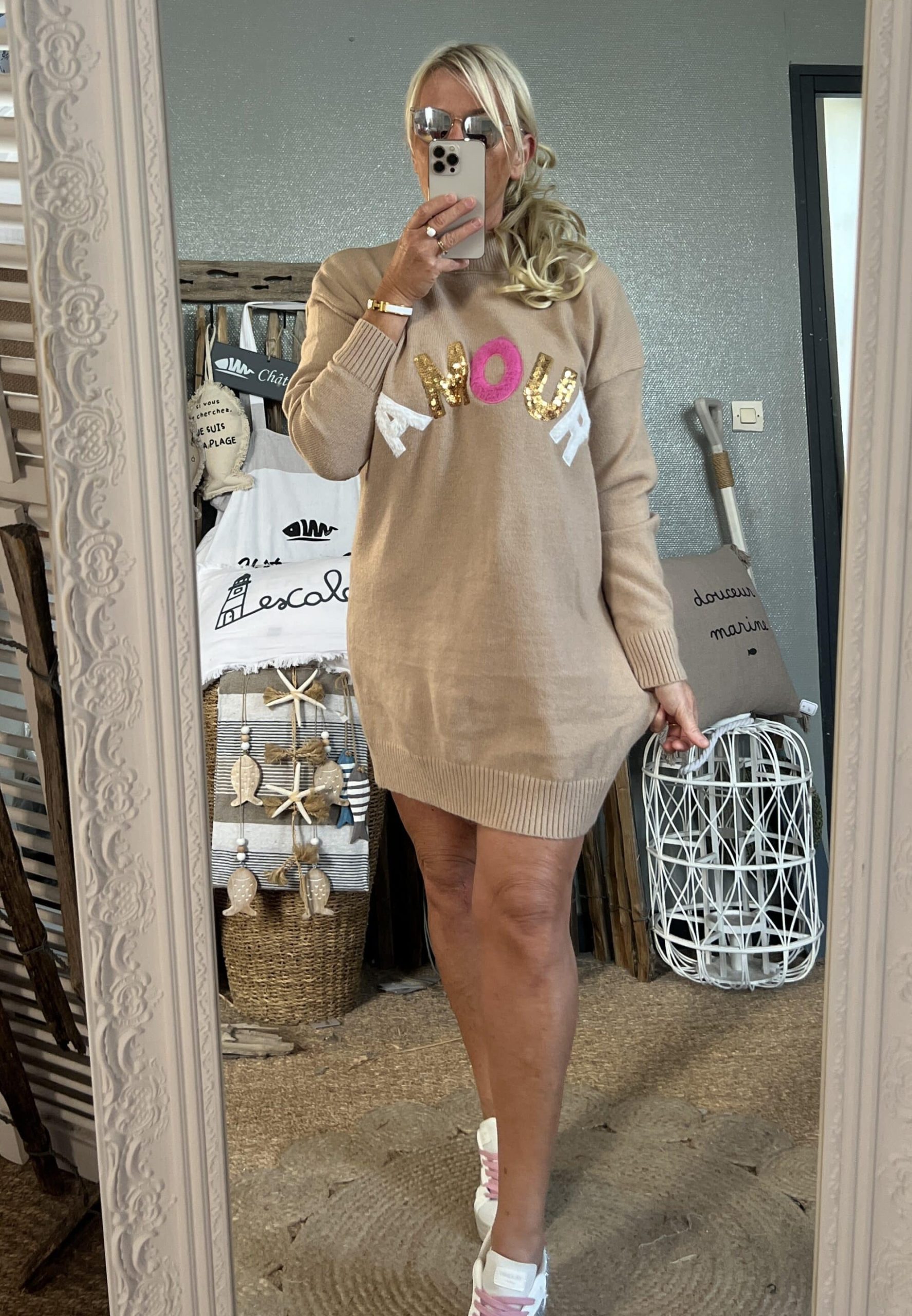 Robe Pull Amour beige – Image 2