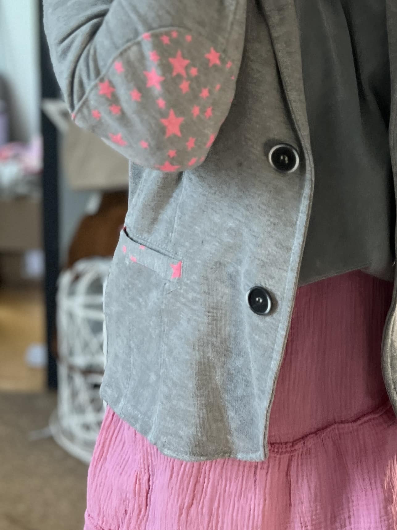 Veste star grise et rose – Image 5