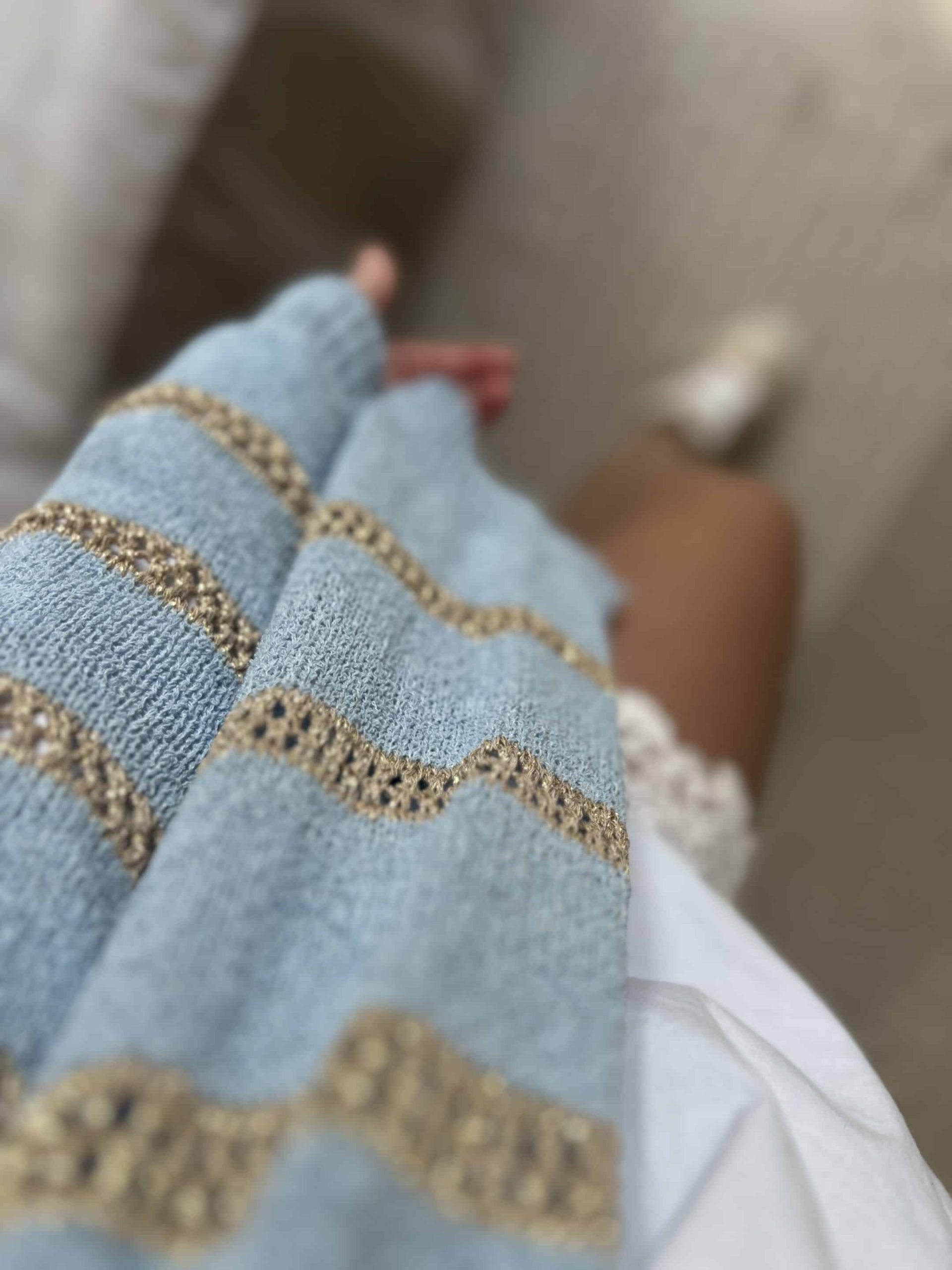 Gilet bleu lurex – Image 6