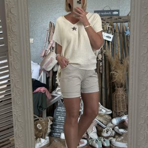 Short star beige