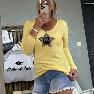 Pull rock jaune