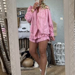 Ensemble short chemise rose