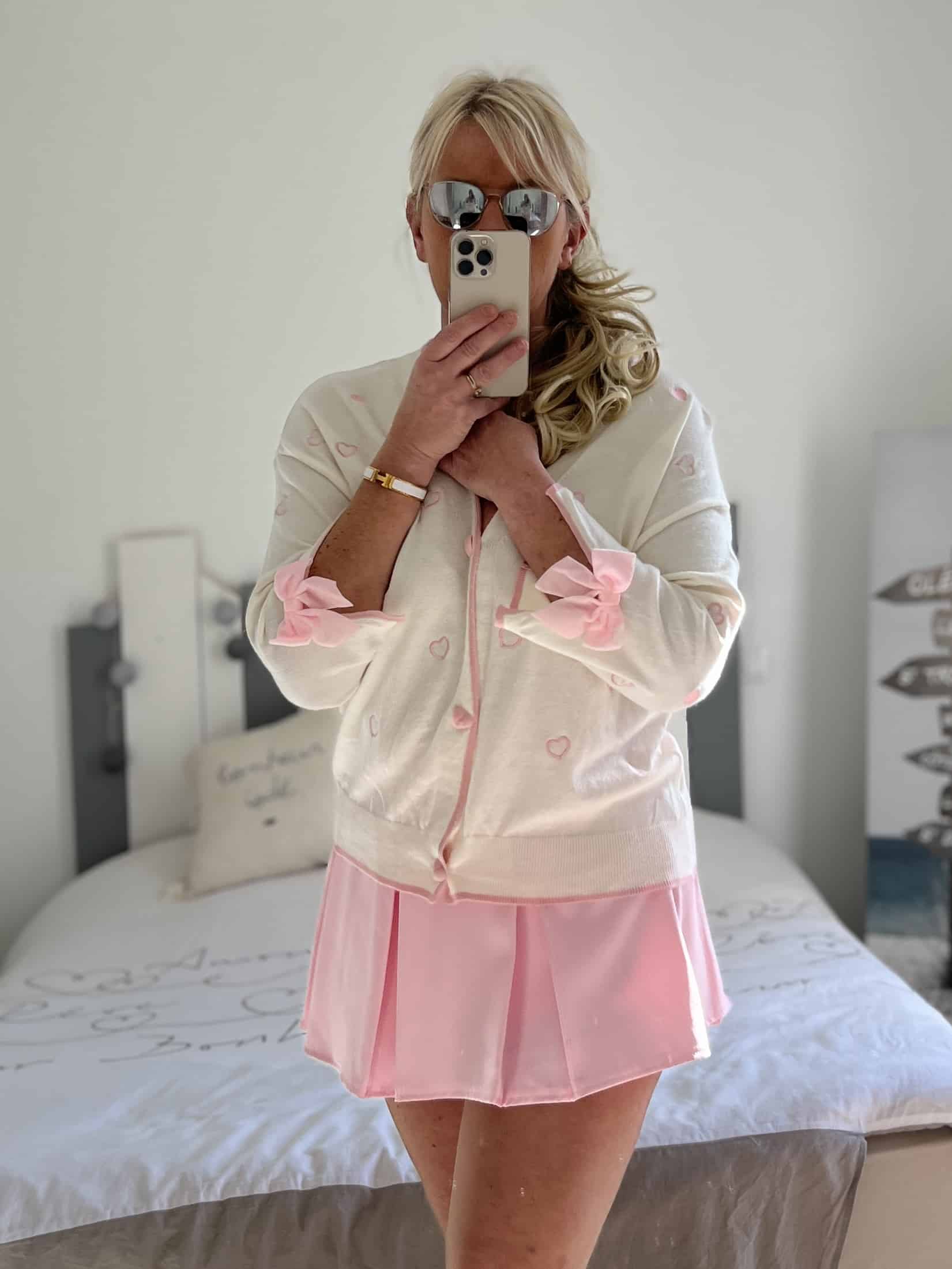 Gilet cœurs noeuds blanc rose