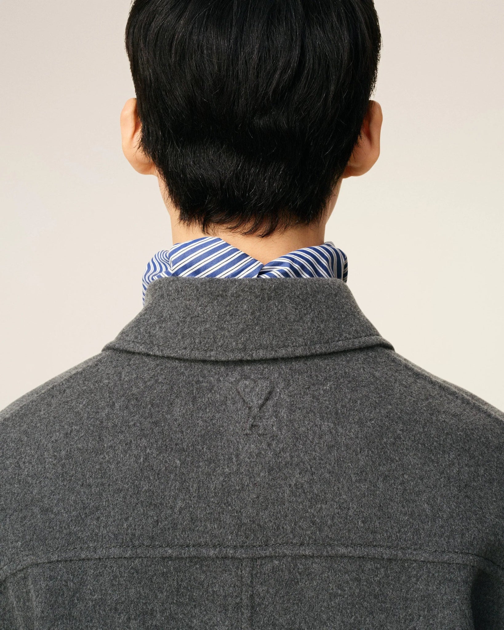 AMI - Blouson Gris Boule Boutonné en Laine Gris Chiné – Image 4