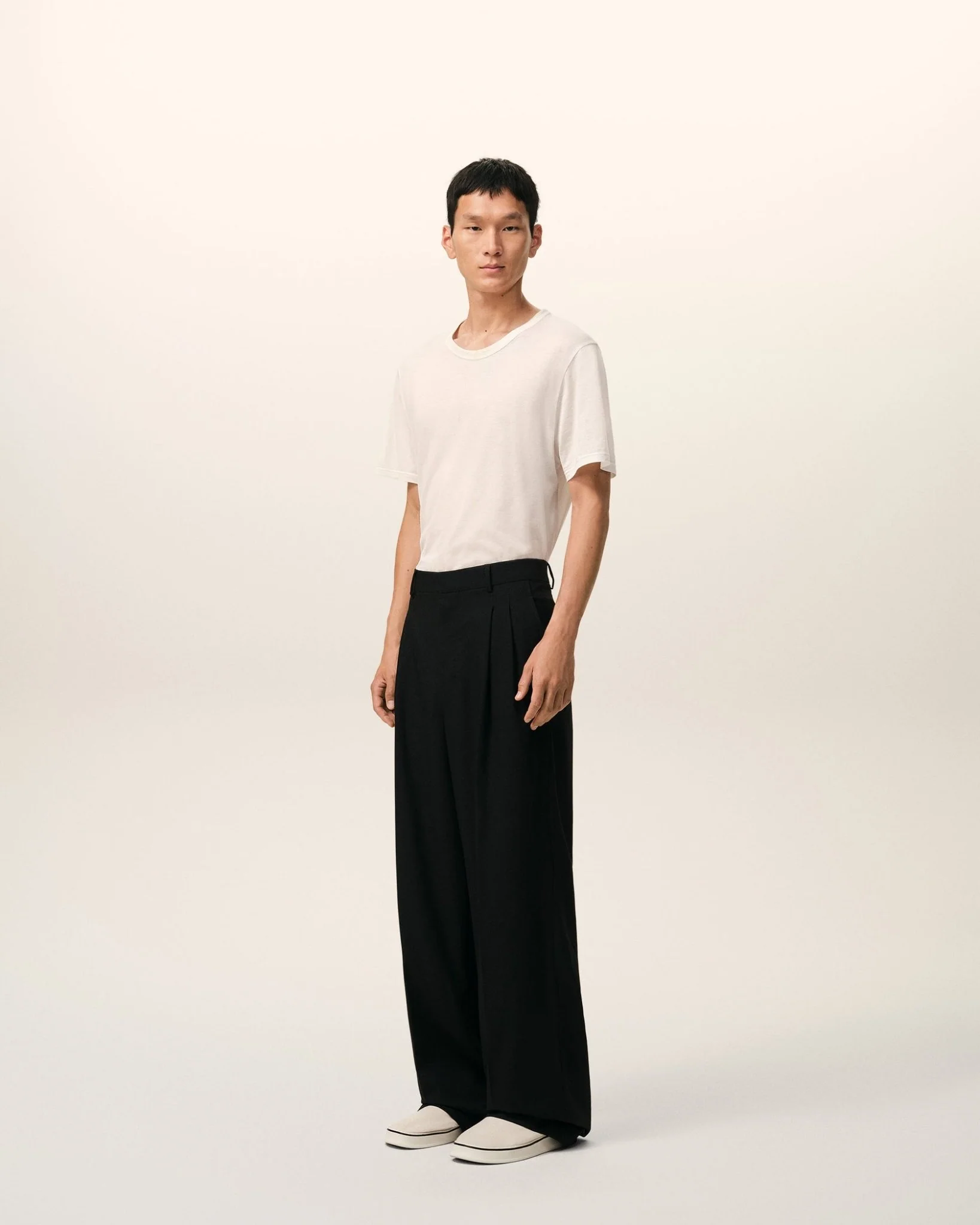 AMI PARIS - Black New Wool Low Waist Wide Trousers Noir – Image 6