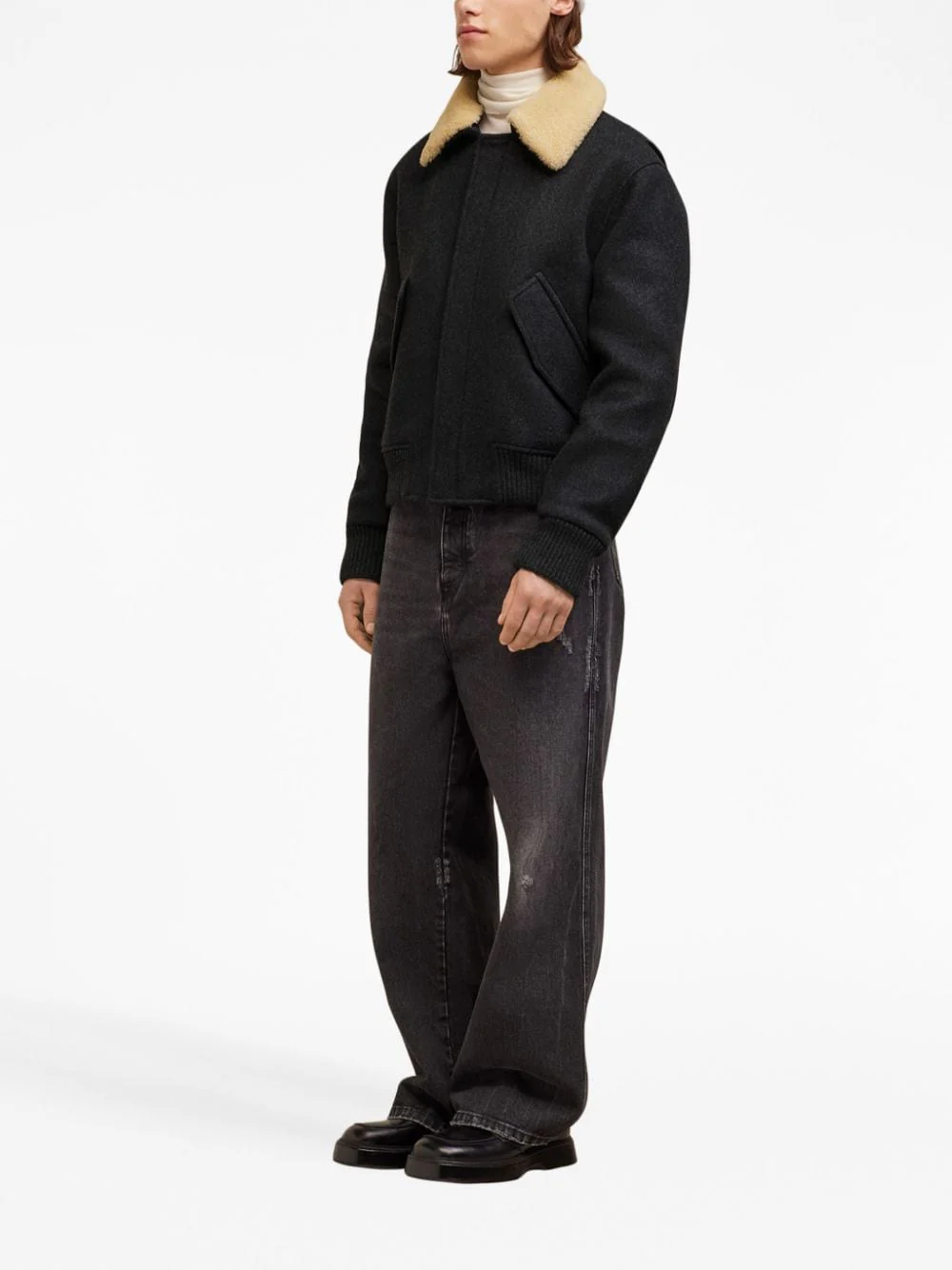 AMI Paris - Manteau Grey col en laine – Image 3