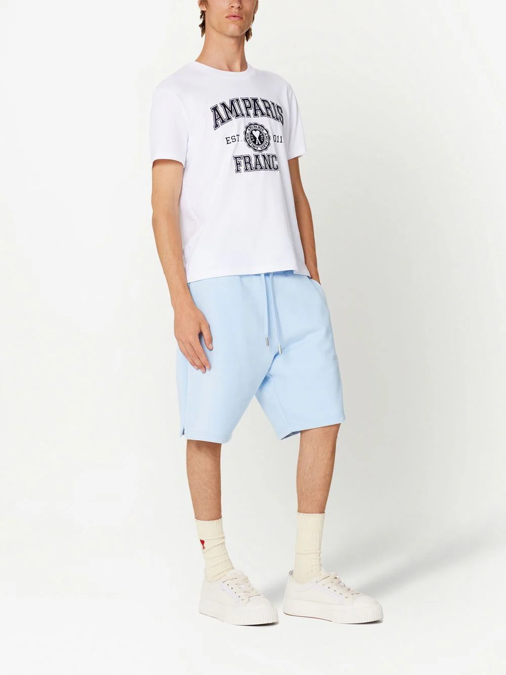 AMI Paris Short de sport à logo brodé Bleu Ciel – Image 3