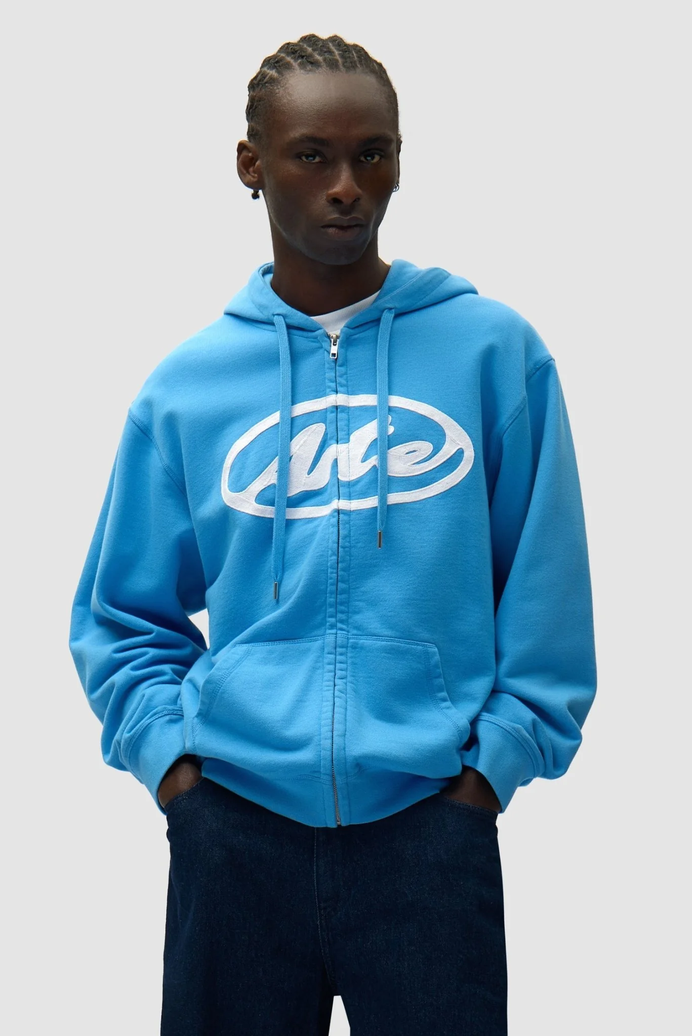 ARTE - Sweat à capuche zippé avec logo cercle Bleu ciel – Image 3