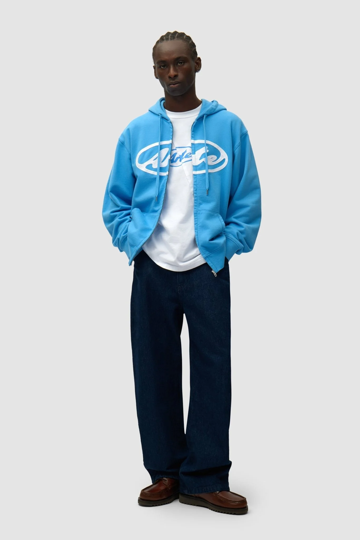 ARTE - Sweat à capuche zippé avec logo cercle Bleu ciel – Image 6