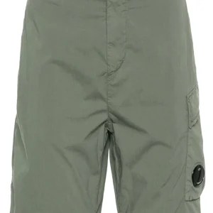 C.P. COMPANY - Short cargo agave Green
