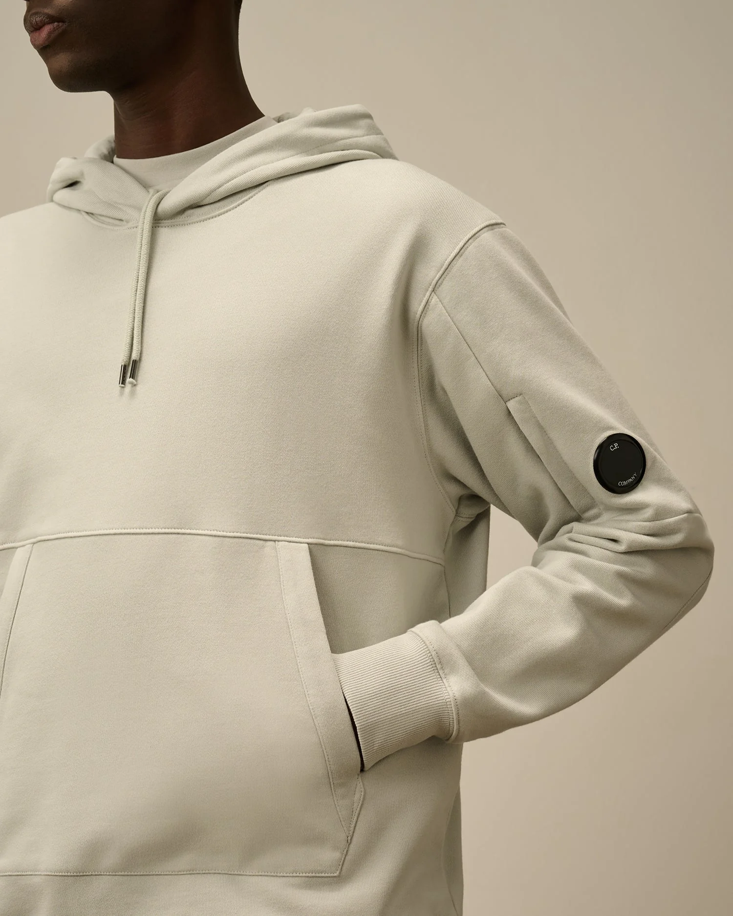 C.P. COMPANY - Sweat à capuche en coton brossé Gris – Image 7