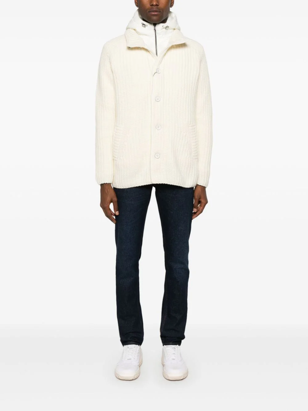 HERNO - Cardigan en laine vierge beige avec capuche blanc – Image 3